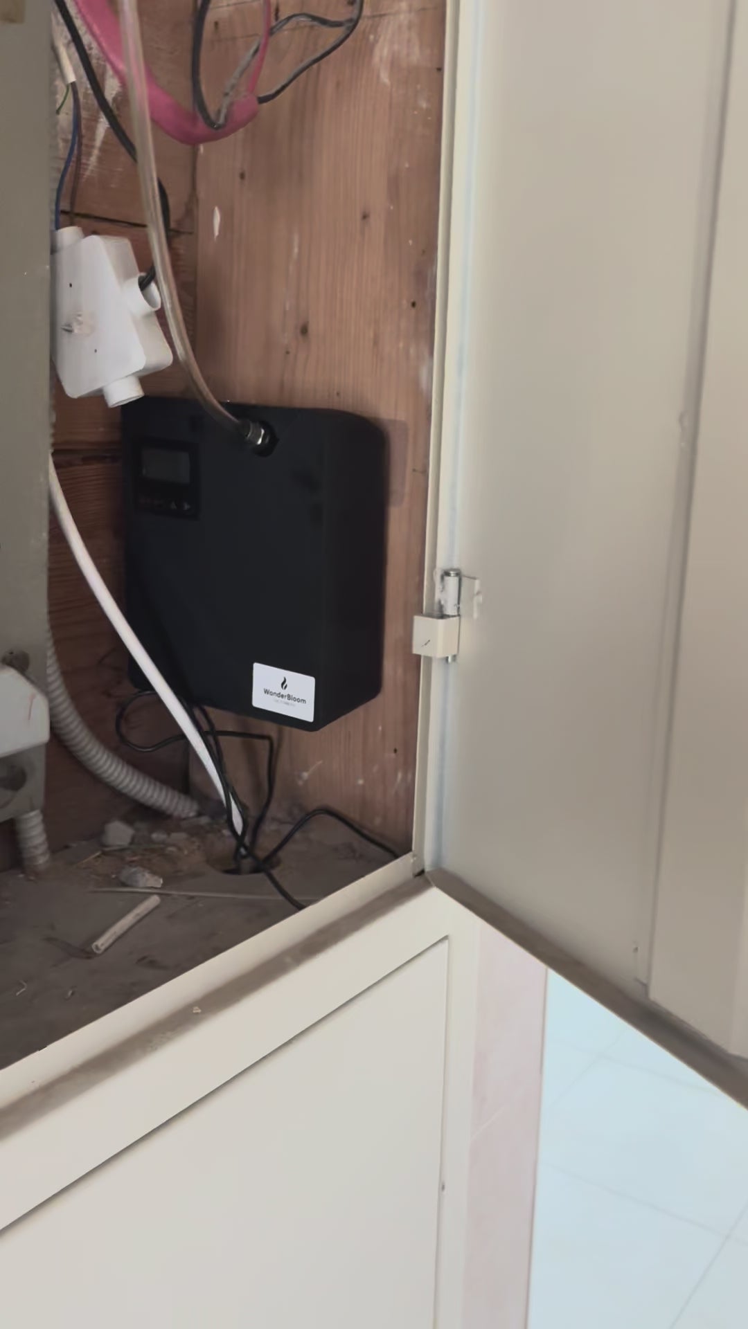 טוען וידאו: 